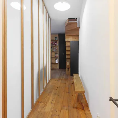 Διαμέρισμα Charming Duplex - 2bd-5p - Nation